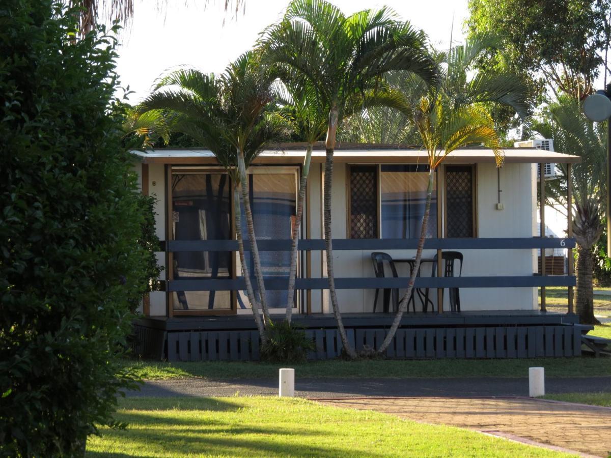 Bundaberg East Cabin And Tourist Park Buitenkant foto